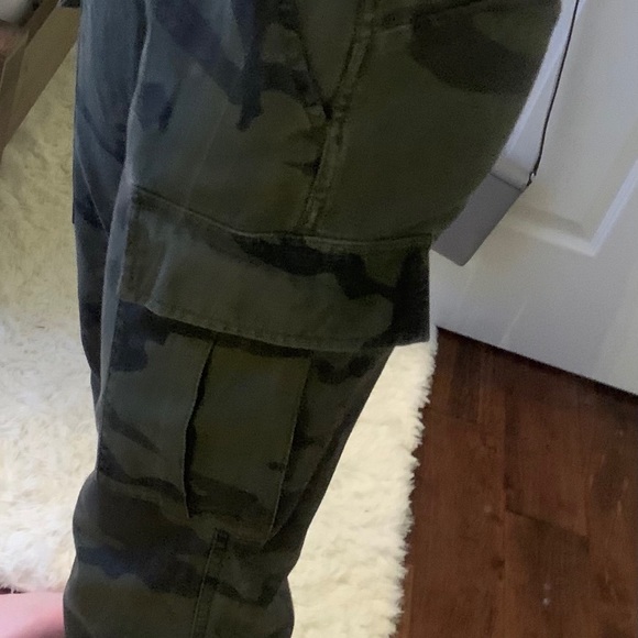 TNA aritzia army pants - Picture 2 of 3